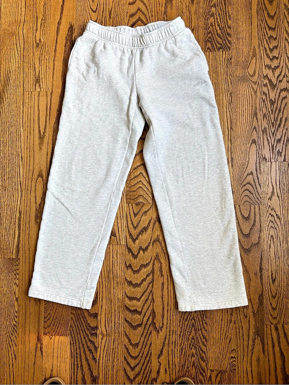 Aritzia Cozy Sweatfleece Boyfriend Wide Sweatpant Gray